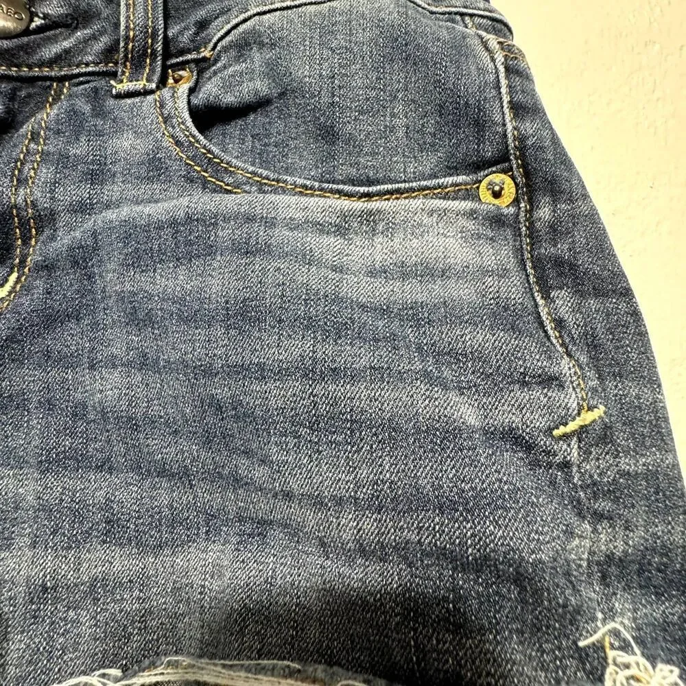 American Eagle Denim Shorts Shortie Dark Blue Jeans Cuffed Cut Off Women sz 2